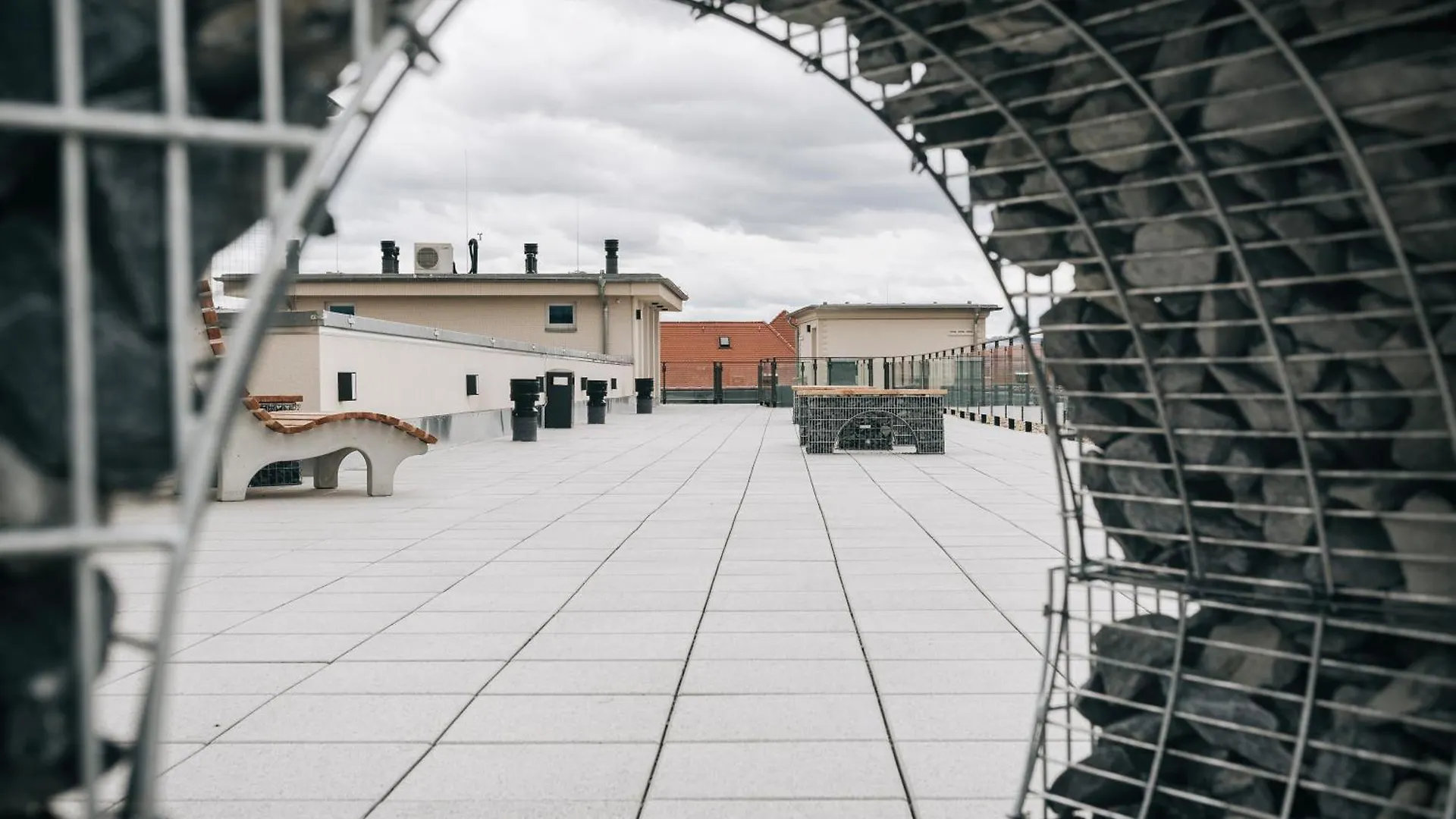Oasis Appart - Wohnen In Dresden - Netflix - Tiefgarage - Dachterrasse Apartament