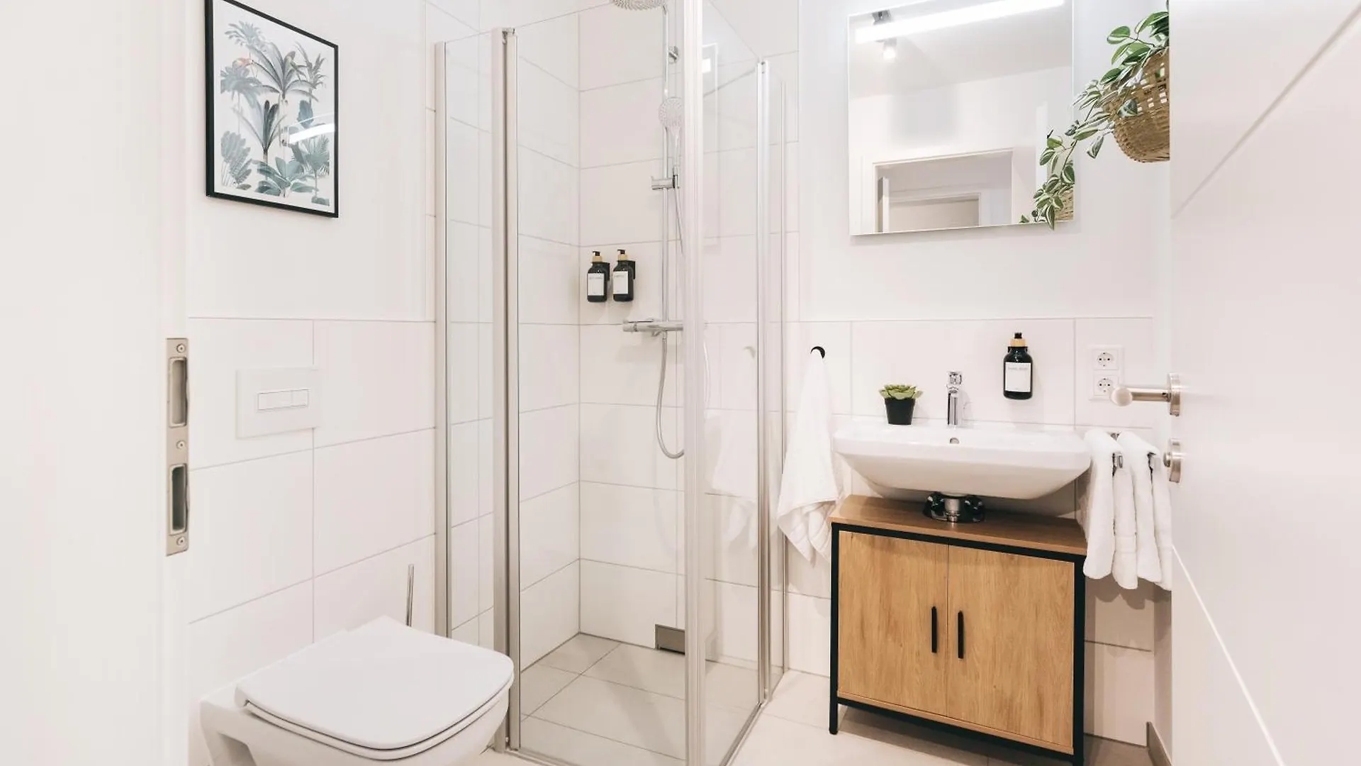 Oasis Appart - Wohnen In Dresden - Netflix - Tiefgarage - Dachterrasse Niemcy