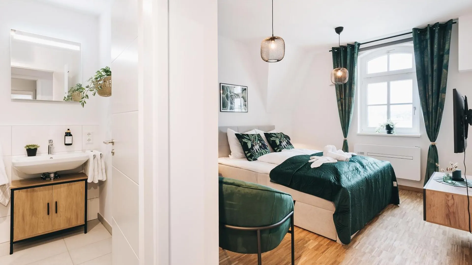 Oasis Appart - Wohnen In Dresden - Netflix - Tiefgarage - Dachterrasse Niemcy