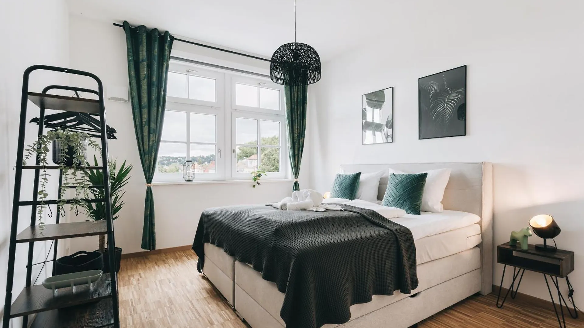 Oasis Appart - Wohnen In Dresden - Netflix - Tiefgarage - Dachterrasse Apartament