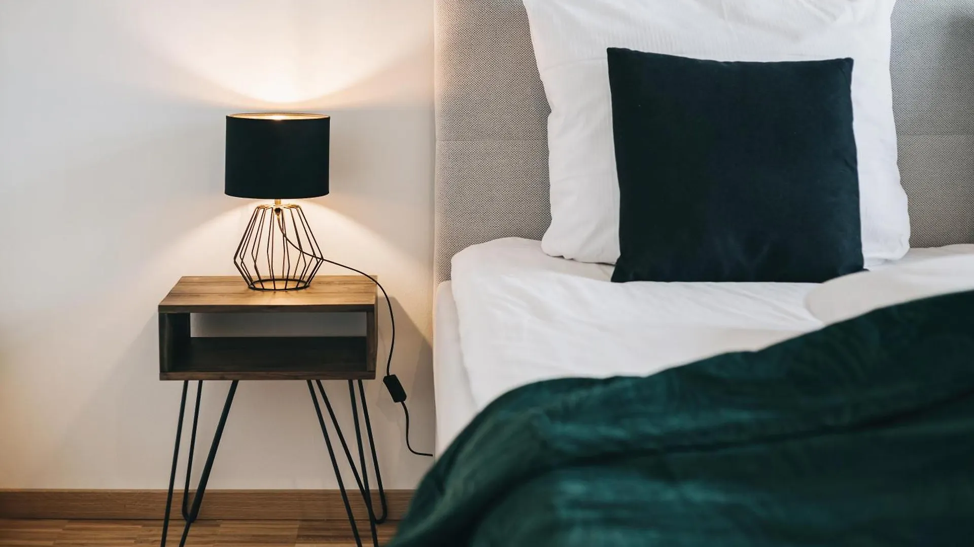 Apartament Oasis Appart - Wohnen In Dresden - Netflix - Tiefgarage - Dachterrasse